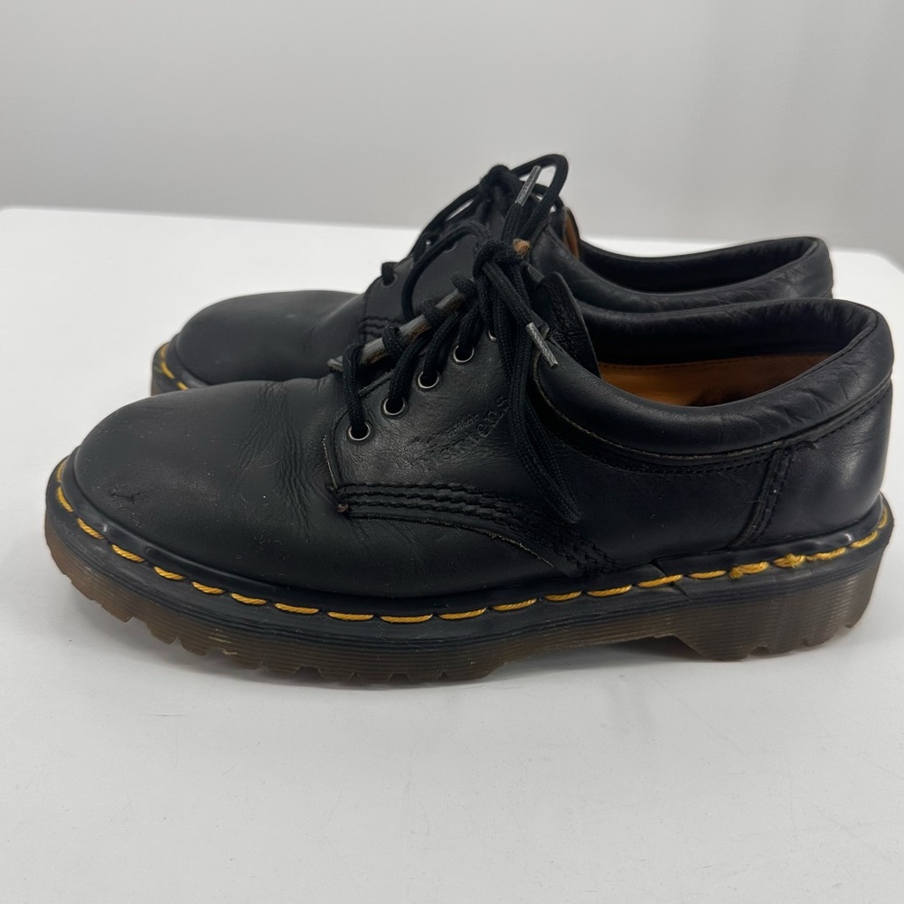 Dr Marten 8053 Classic Black Leather Men's Shoes Size 4 Lug Sole Leather 10 Eye - Picture 6 of 13
